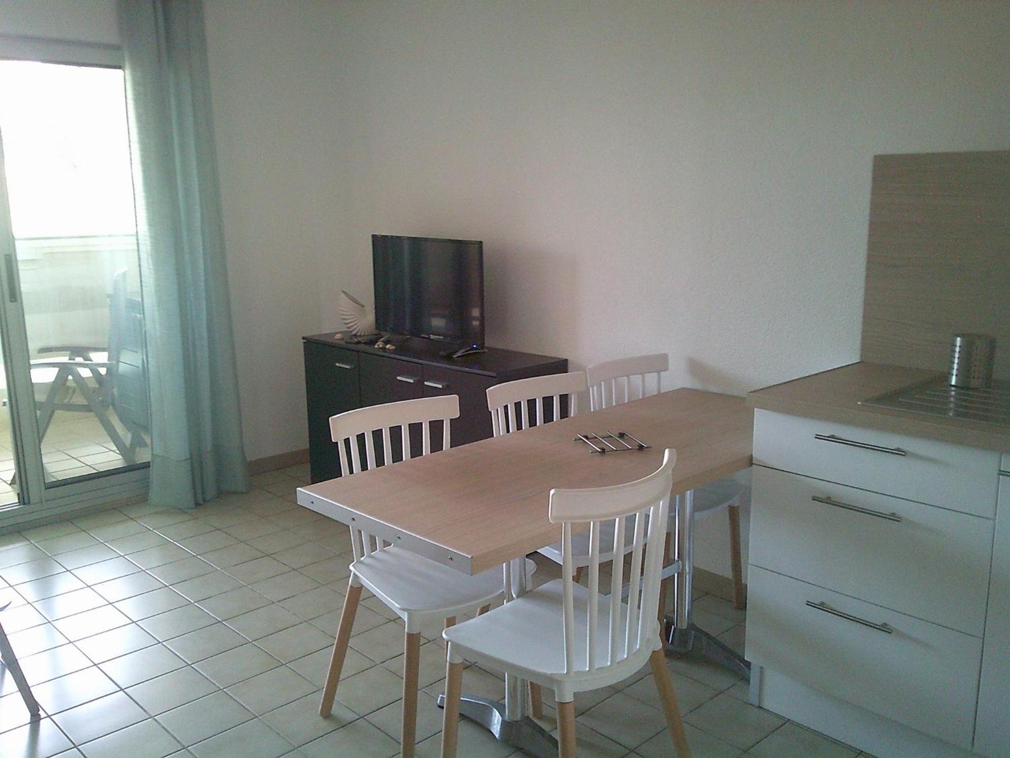 Vittoria Immobilier 2 -reglement Sur Place - Cheques Acceptes