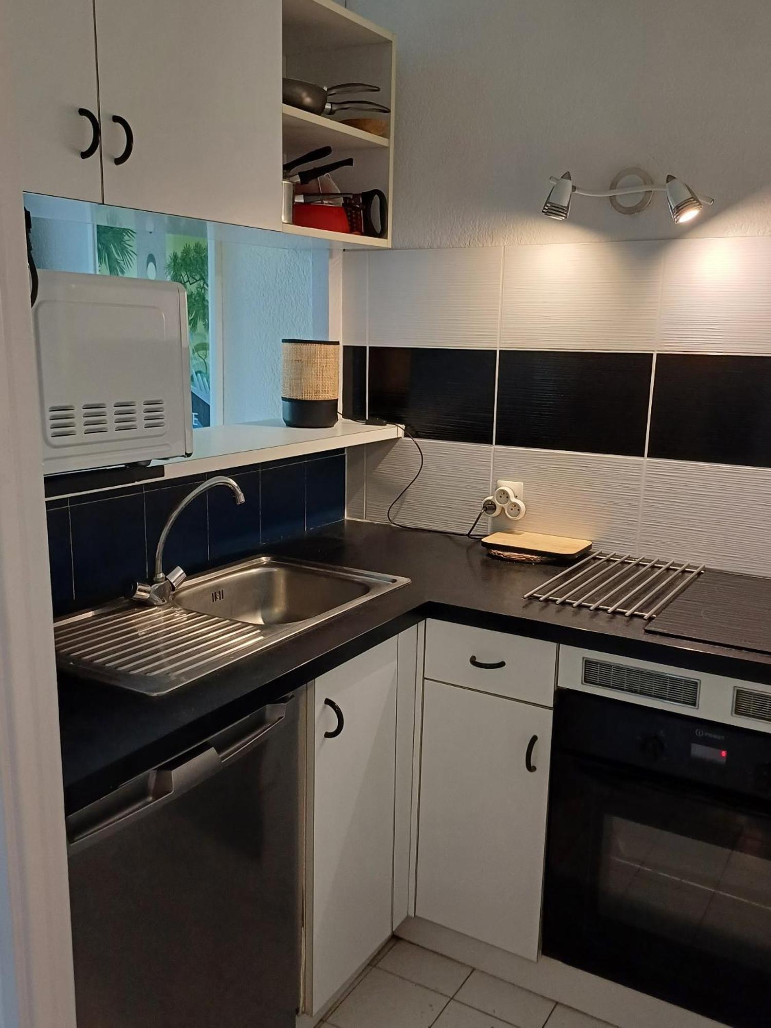 Vittoria Immobilier 2 -reglement Sur Place - Cheques Acceptes La Grande-Motte