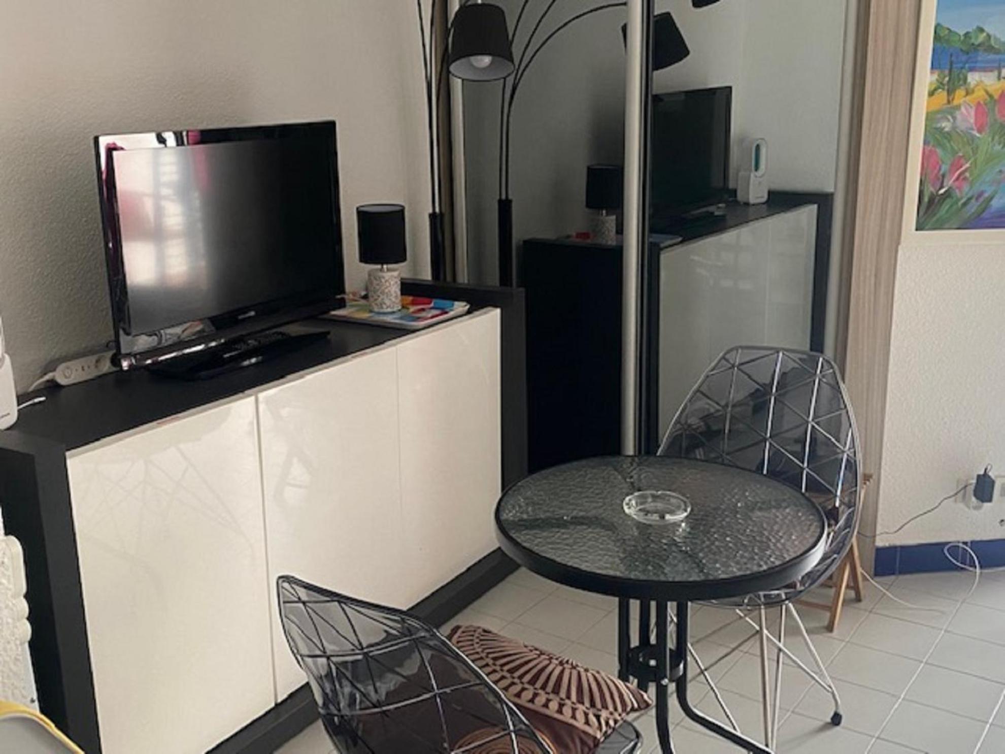 Vittoria Immobilier 2 -reglement Sur Place - Cheques Acceptes La Grande-Motte